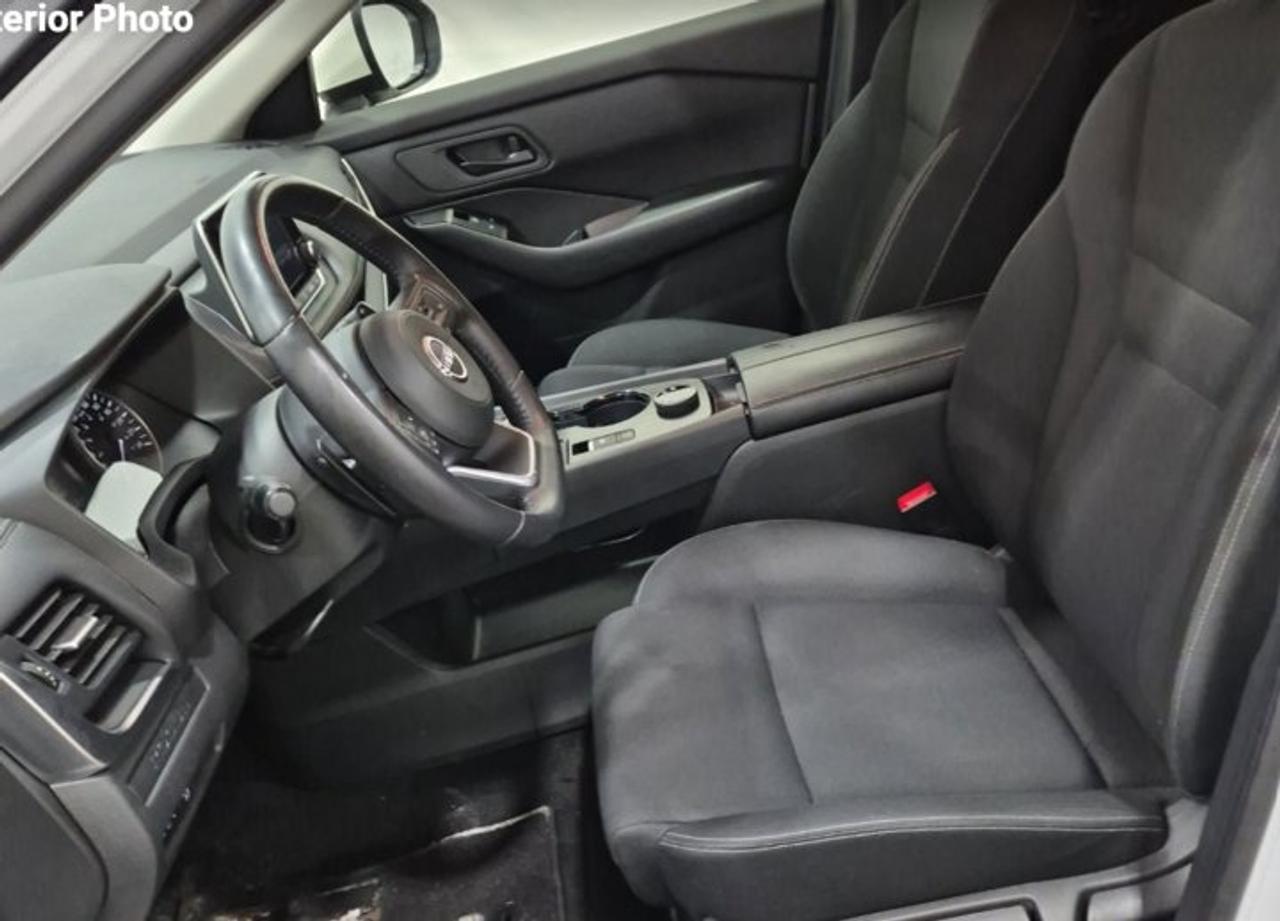 2024 Nissan Rogue S AWD | Heated Wheel + Seats | Remote Start | CarPlay + Android | BSW | Rear Camera | and More ! Photo