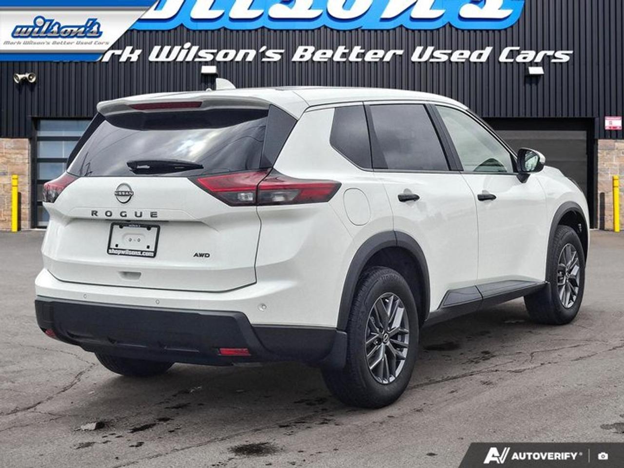 2024 Nissan Rogue S AWD | Heated Wheel + Seats | Remote Start | CarPlay + Android | BSW | Rear Camera | and More ! Photo