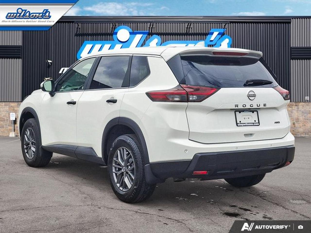 2024 Nissan Rogue S AWD | Heated Wheel + Seats | Remote Start | CarPlay + Android | BSW | Rear Camera | and More ! Photo