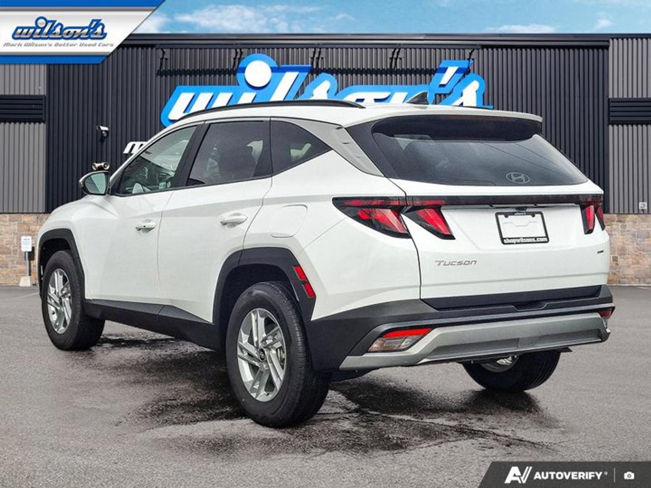 2025 Hyundai Tucson Preferred AWD | Heated Seats + Steering | Wireless Carplay + Android Auto | BSM | and More ! Photo
