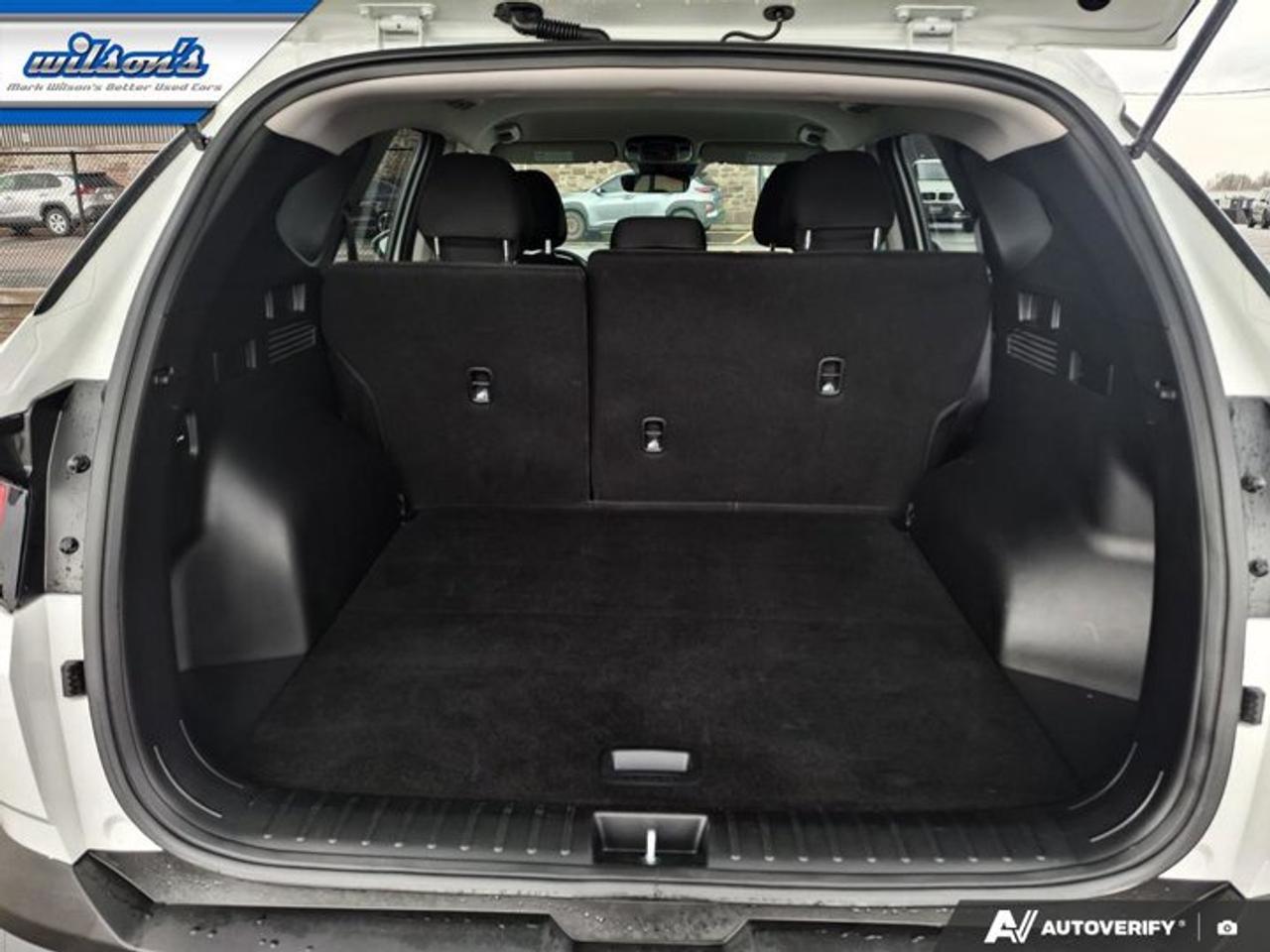 2025 Hyundai Tucson Preferred AWD | Heated Seats + Steering | Wireless Carplay + Android Auto | BSM | and More ! Photo