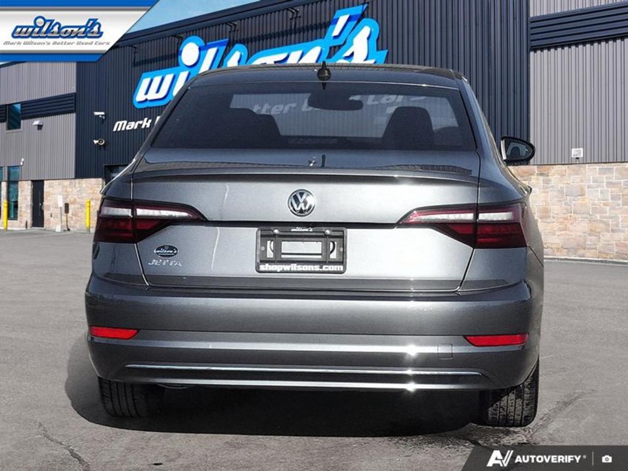 2020 Volkswagen Jetta Highline | Leather | Sunroof | Heated Seats | CarPlay + Android | Rear Camera | and More ! Photo3