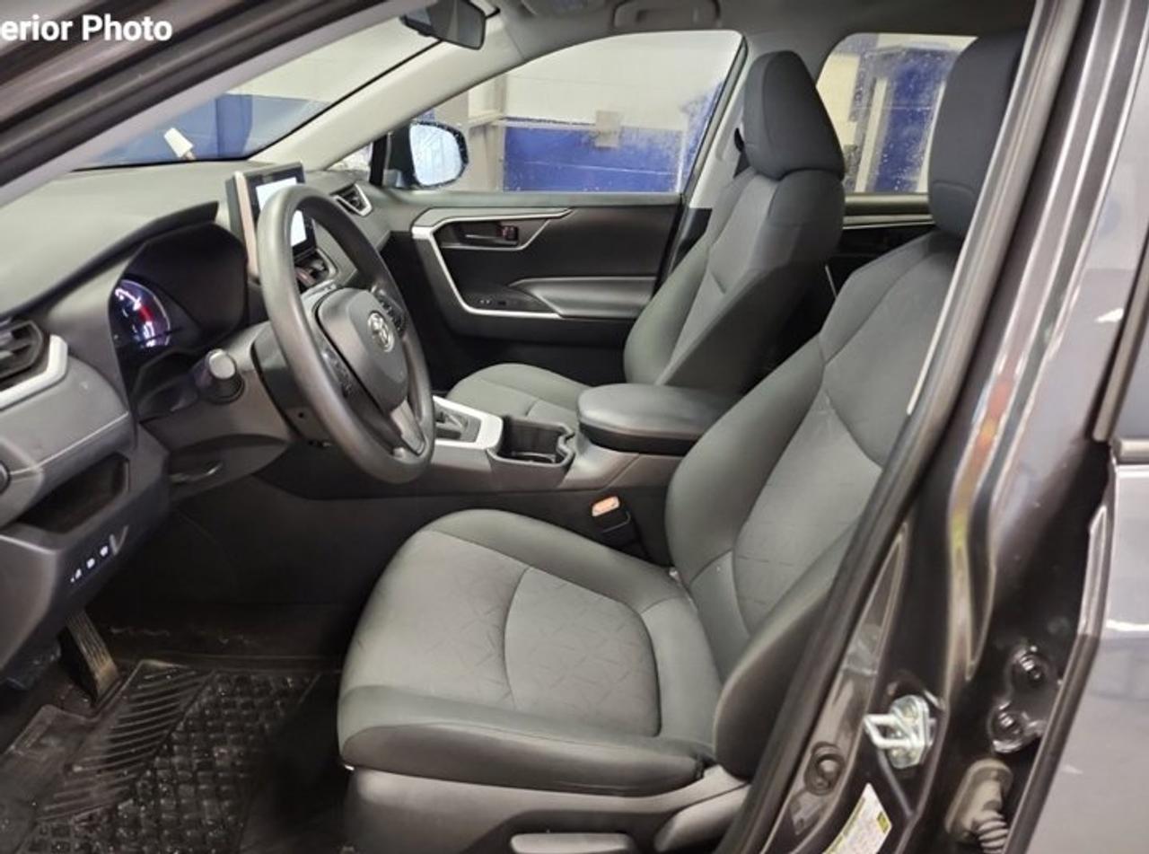 2024 Toyota RAV4 LE AWD | Heated Seats | CarPlay + Android | Radar Cruise | Rear Camera | and More ! Photo2
