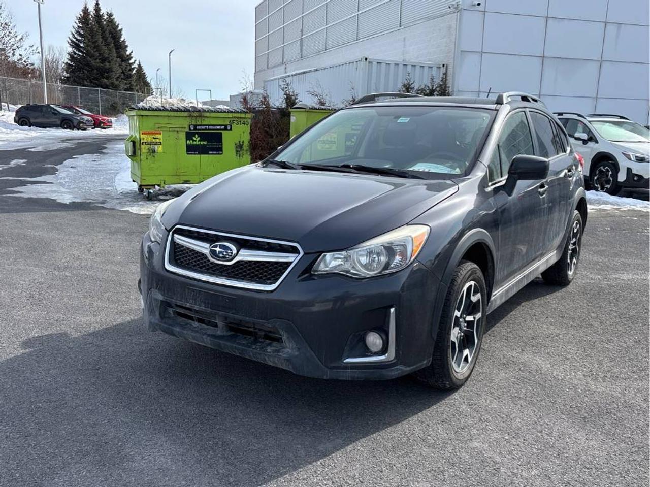 2016 Subaru Crosstrek 2.0i Touring Pkg, AUTO, HEATED SEATS, BACK-UP CAM! Photo1