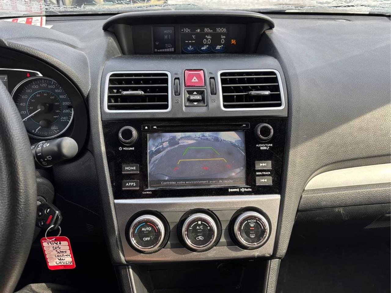 2016 Subaru Crosstrek 2.0i Touring Pkg, AUTO, HEATED SEATS, BACK-UP CAM! Photo