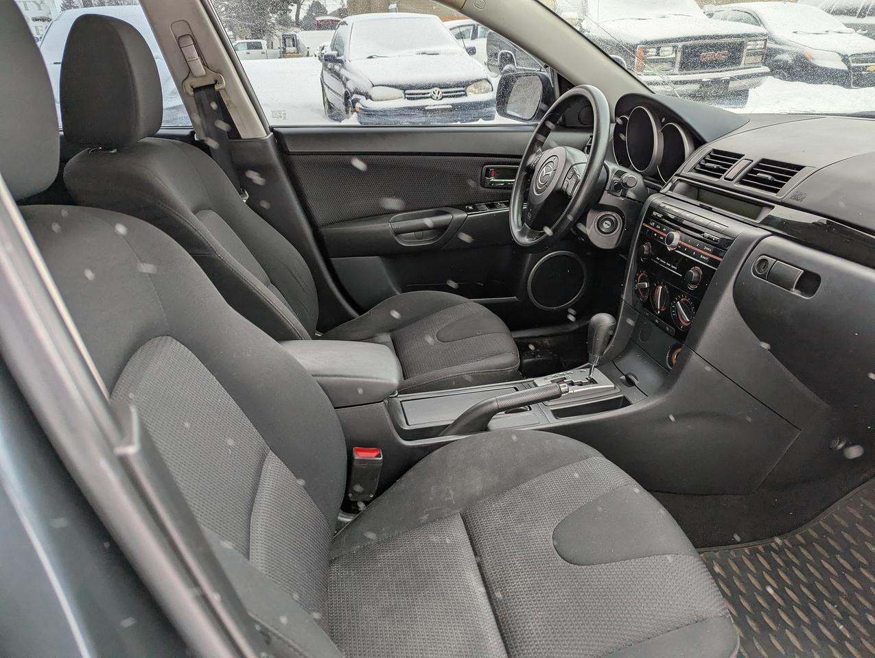 2009 Mazda MAZDA3 "Wow RUNS like NEW" certified + FREE 6M warranty Photo4