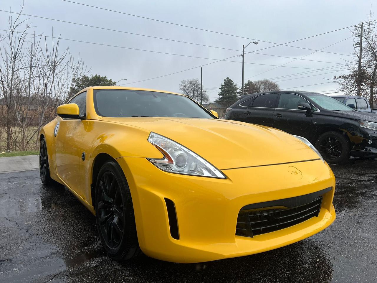 2017 Nissan 370Z 2DR CPE MAN Photo2