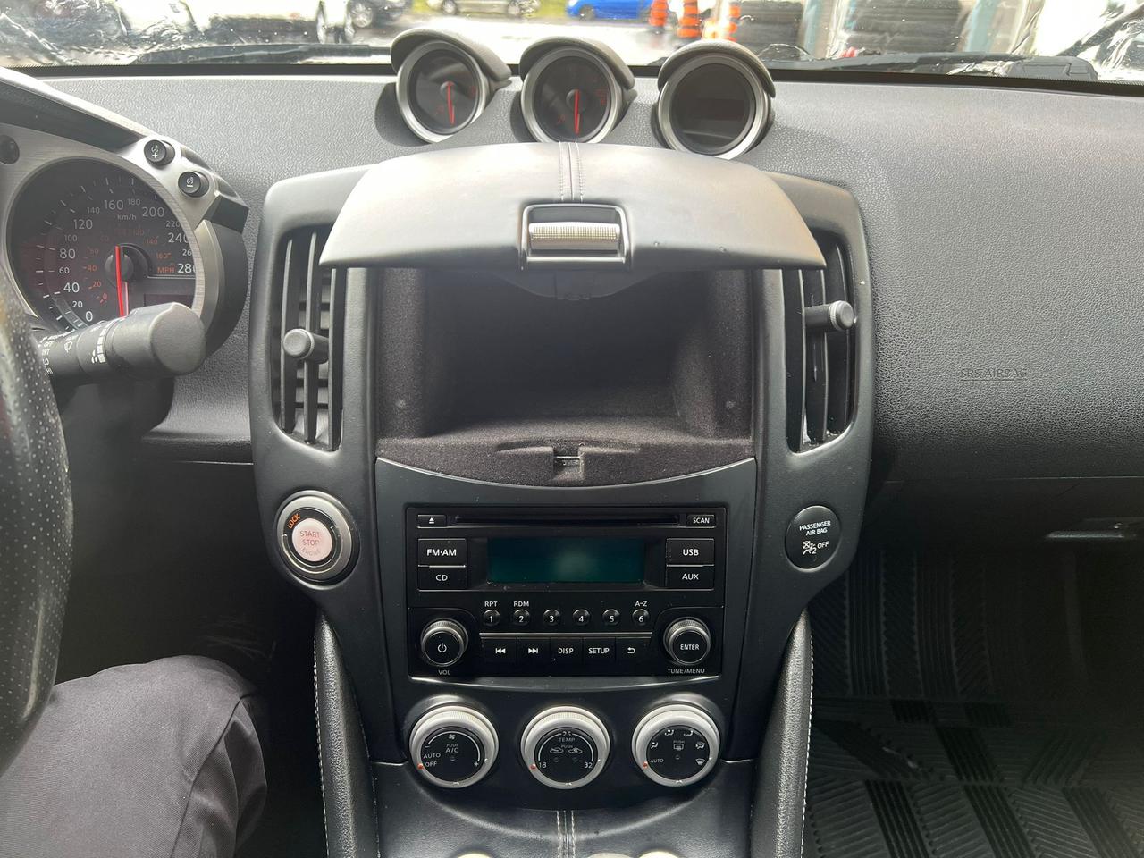 2017 Nissan 370Z 2DR CPE MAN Photo