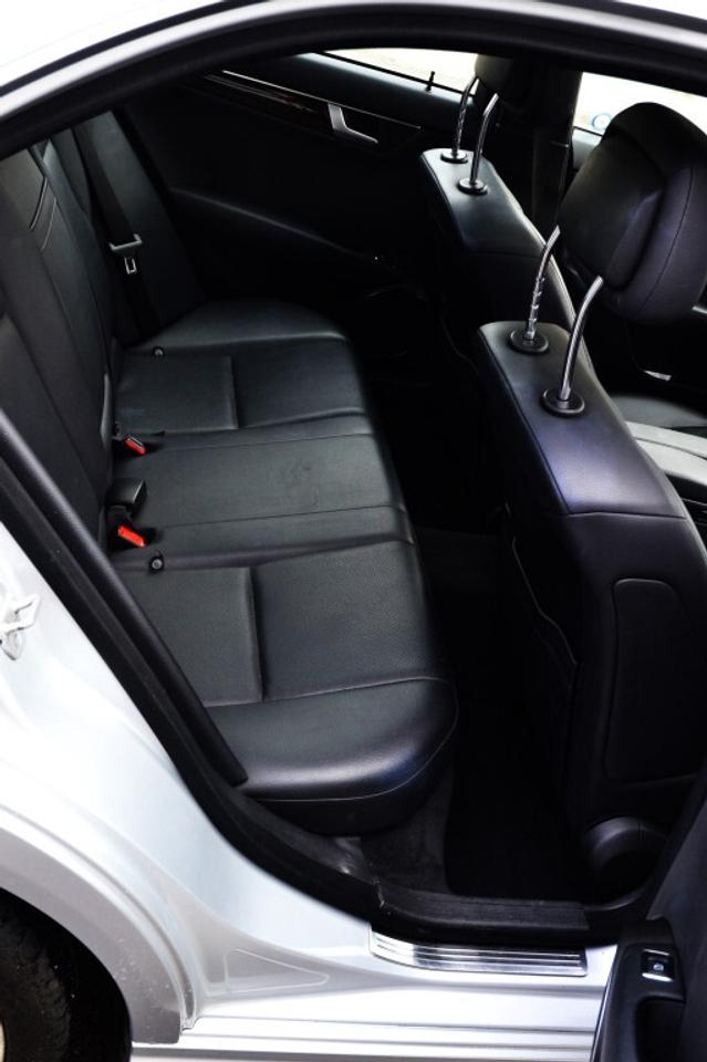 2012 Mercedes-Benz C-Class 4DR SEDAN C350 AWD Photo