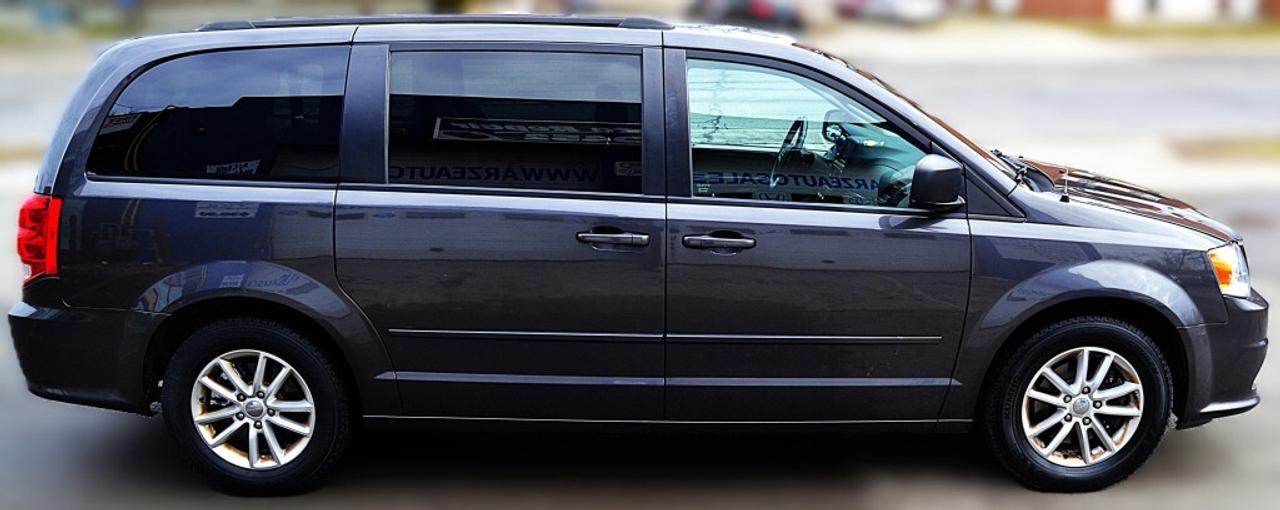 2016 Dodge Grand Caravan SXT Front-wheel Drive Passenger Van Automatic Photo