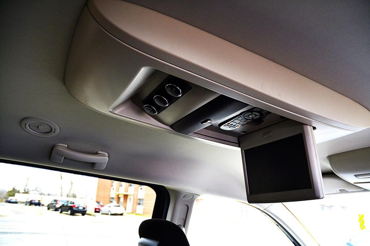 2016 Dodge Grand Caravan SXT Front-wheel Drive Passenger Van Automatic Photo