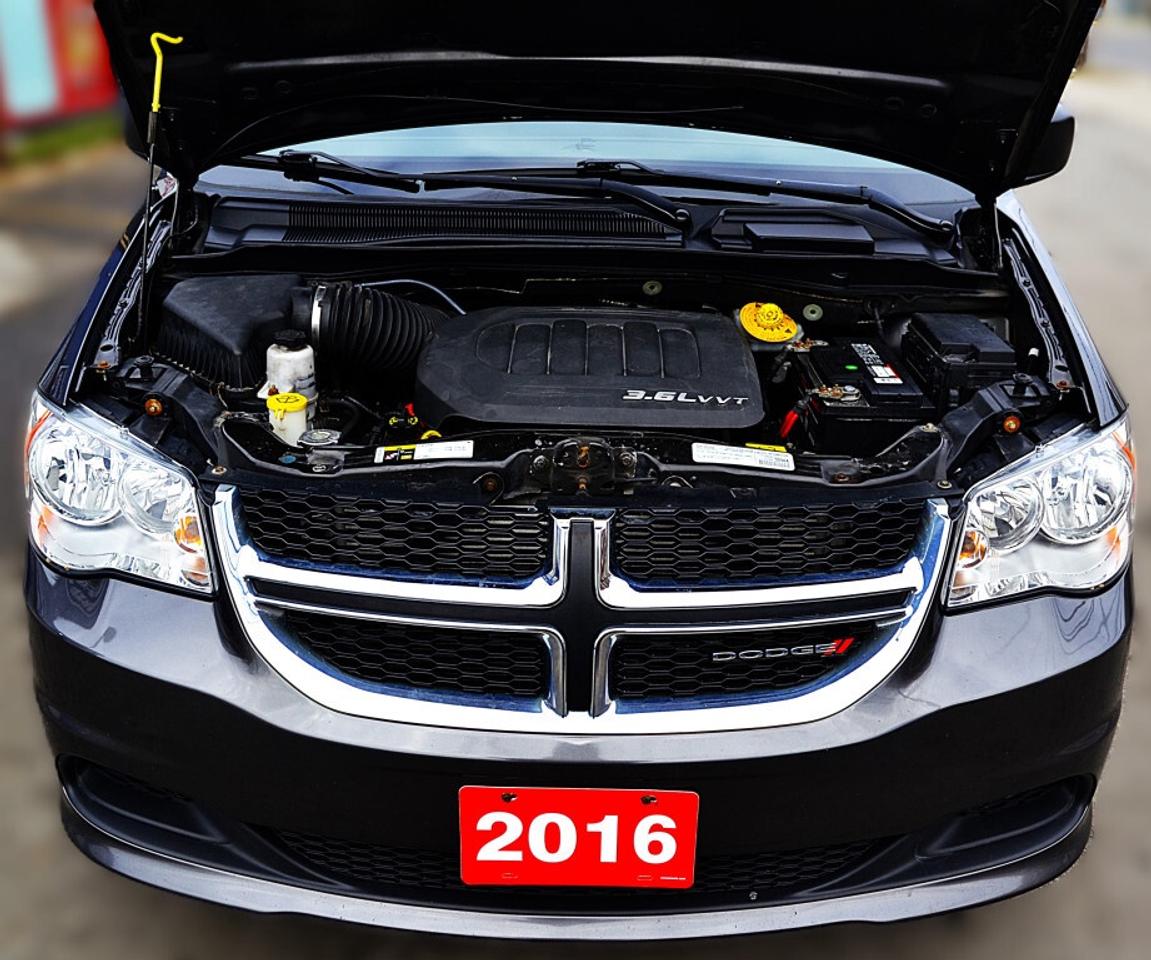 2016 Dodge Grand Caravan SXT Front-wheel Drive Passenger Van Automatic Photo