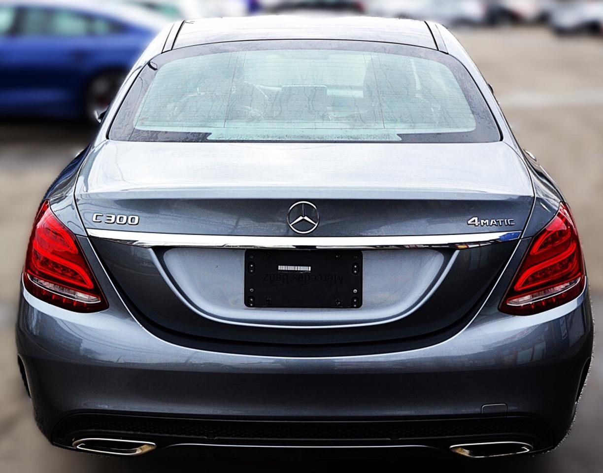 2017 Mercedes-Benz C-Class 4dr C 300 4MATIC turbocharged 2.0L Photo3