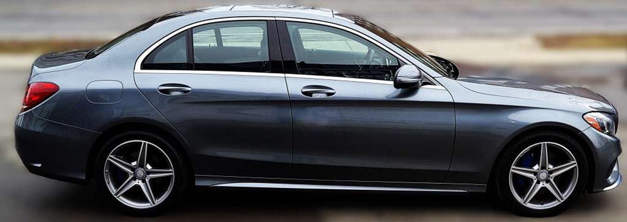 2017 Mercedes-Benz C-Class 4dr C 300 4MATIC turbocharged 2.0L Photo