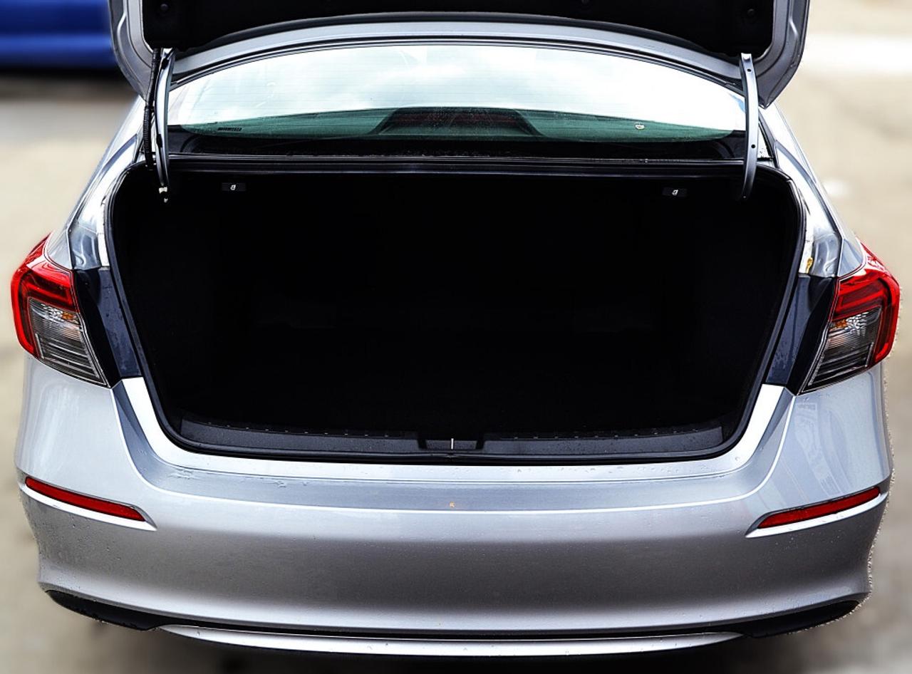 2024 Honda Civic Sedan EX CVT Photo