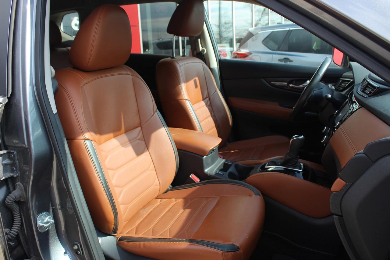 2017 Nissan Rogue SL Reserve pkg Photo
