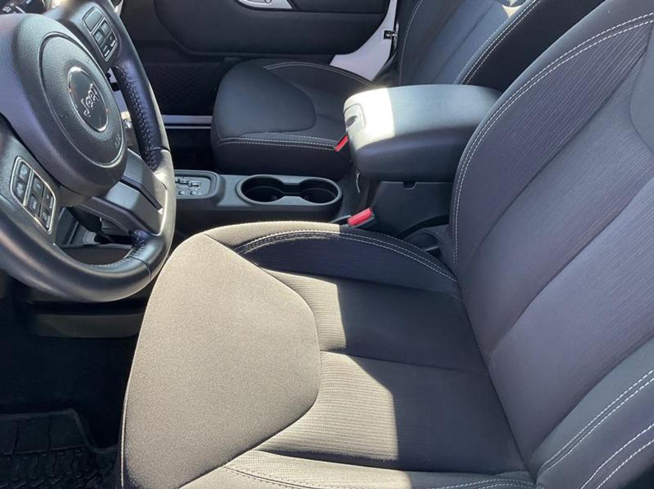 2014 Jeep Wrangler Sahara Photo