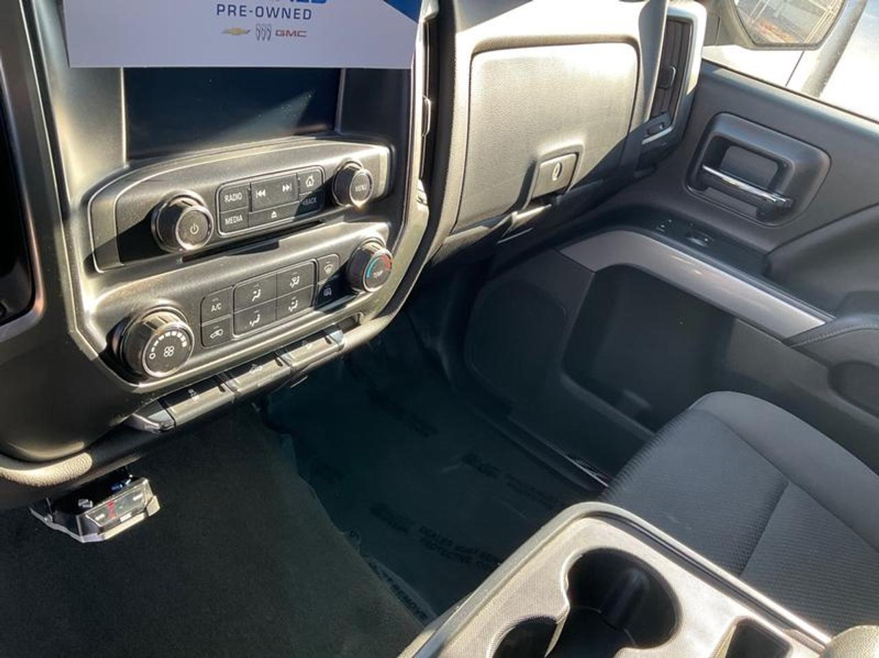 2018 Chevrolet Silverado 1500 LT Photo