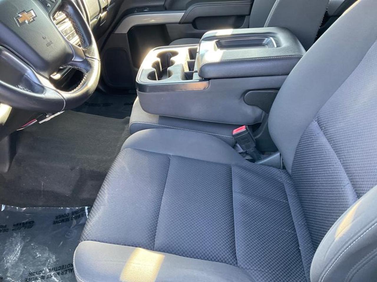 2018 Chevrolet Silverado 1500 LT Photo