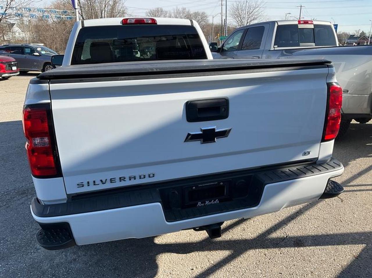 2018 Chevrolet Silverado 1500 LT Photo