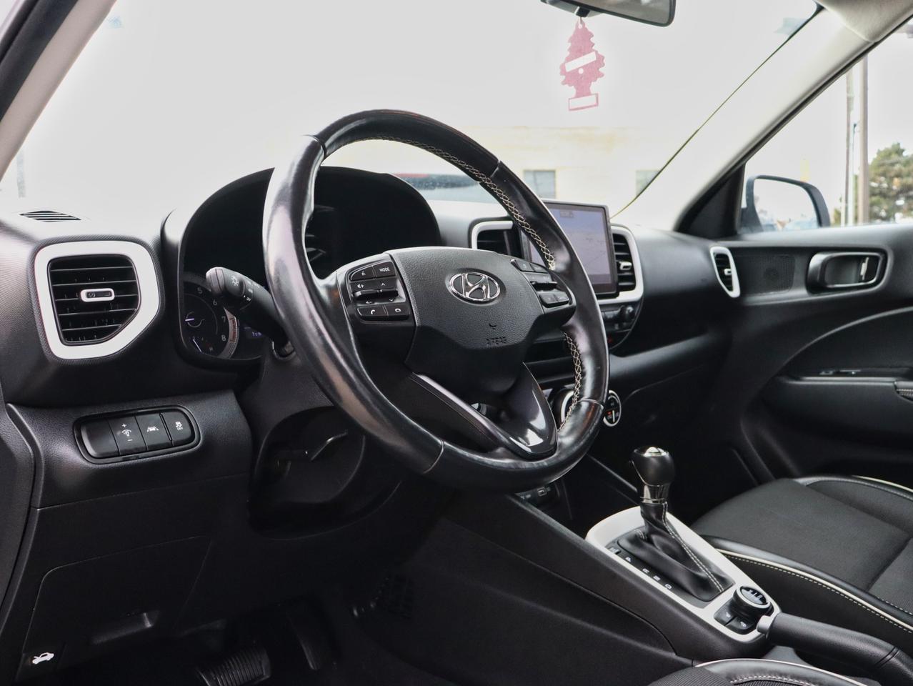 2022 Hyundai Venue Ultimate Photo