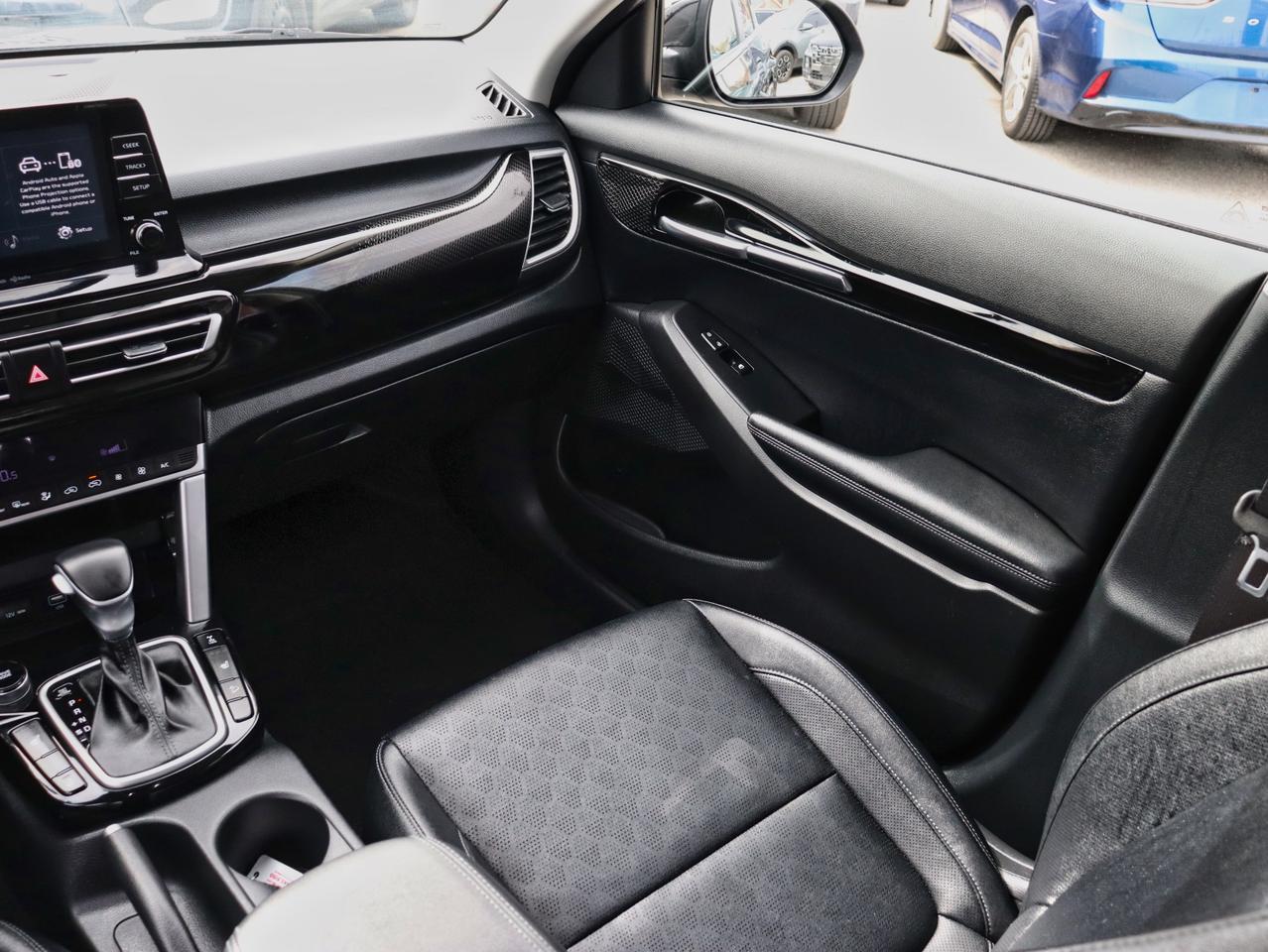 2021 Kia Seltos EX Photo