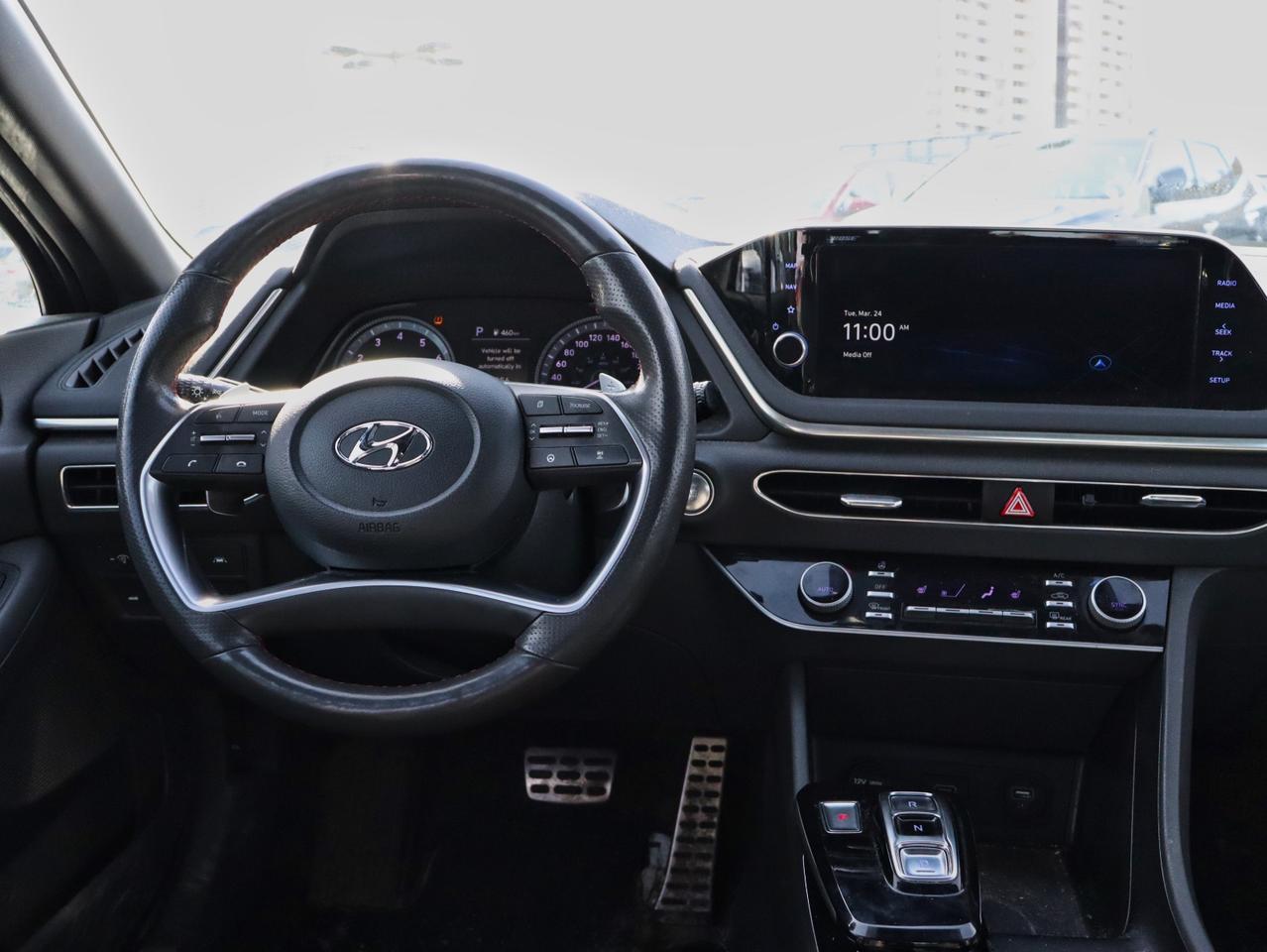 2023 Hyundai Sonata SPORT Photo