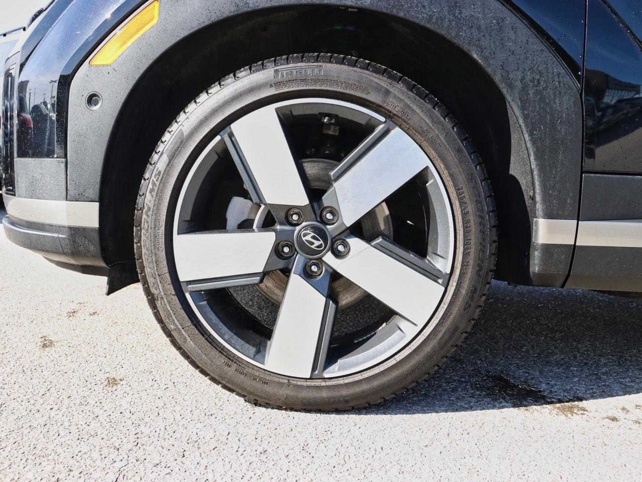 2024 Hyundai Santa Fe Luxury Photo