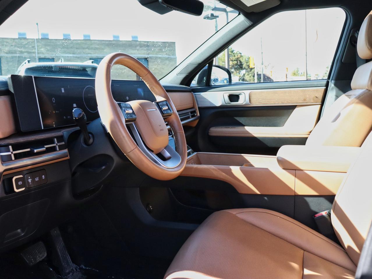 2024 Hyundai Santa Fe Luxury Photo