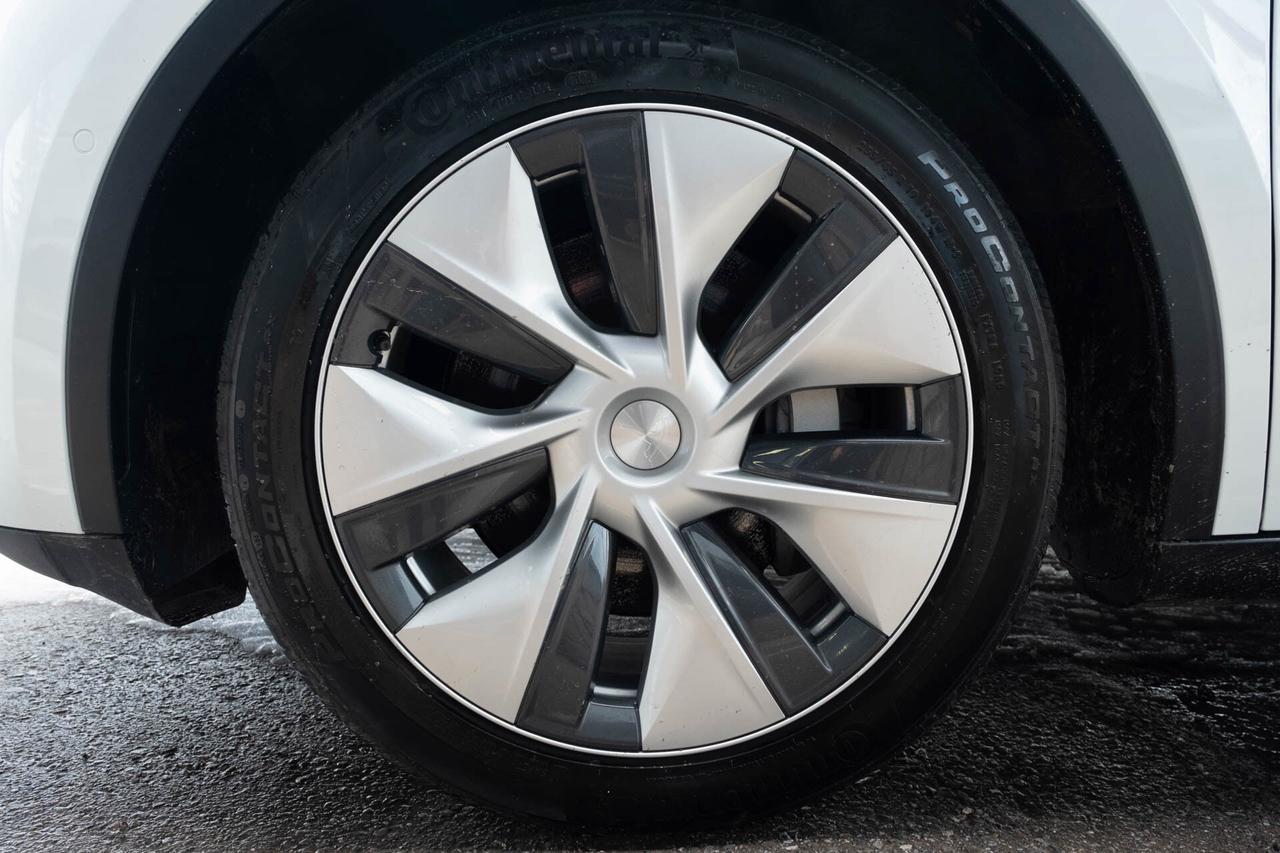 2020 Tesla Model Y Long Range AWD Photo