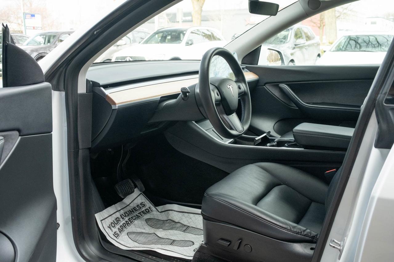 2020 Tesla Model Y Long Range AWD Photo