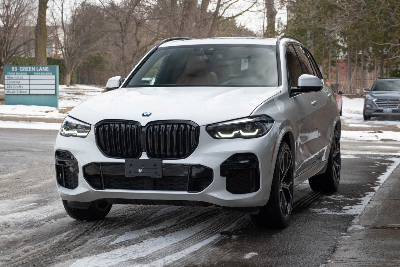 2022 BMW X5 xDrive40i   M Sport Package Photo2