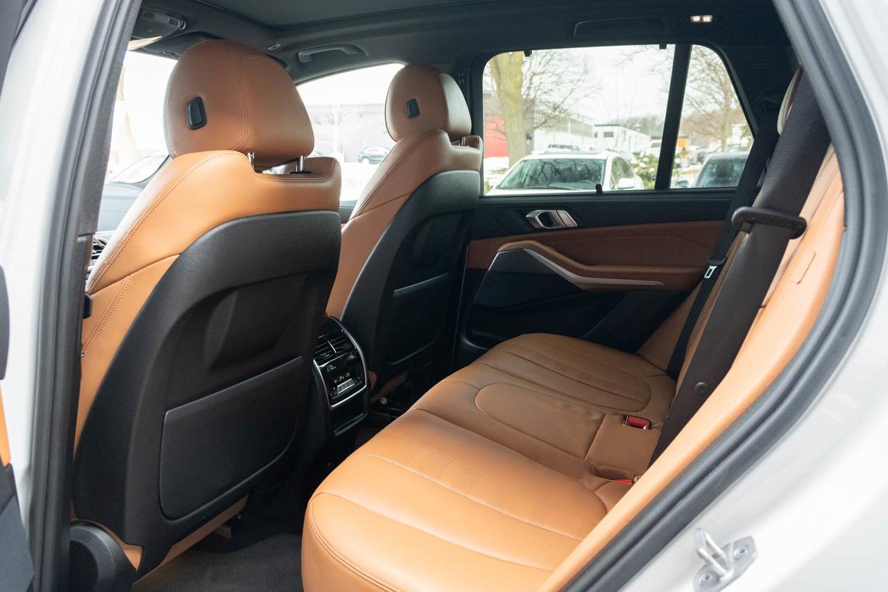 2022 BMW X5 xDrive40i   M Sport Package Photo