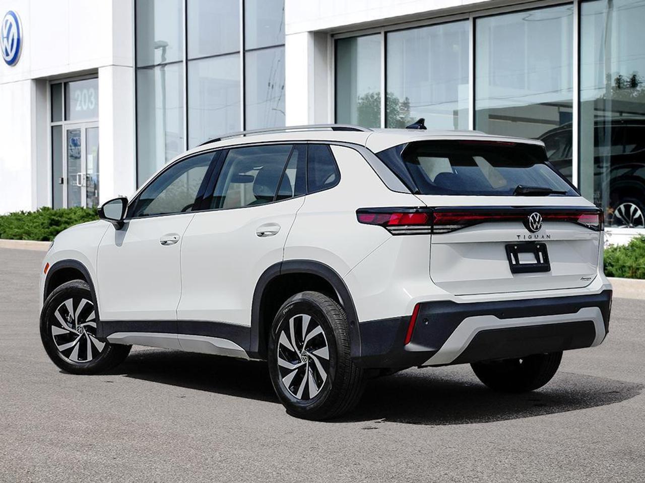 2026 Volkswagen Tiguan Trendline 4Motion Photo3