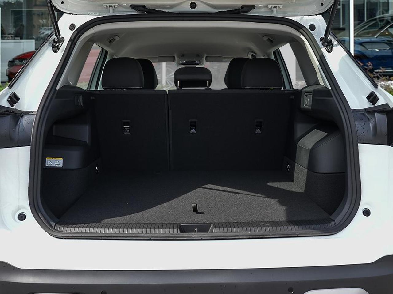 2026 Volkswagen Tiguan Trendline 4Motion Photo