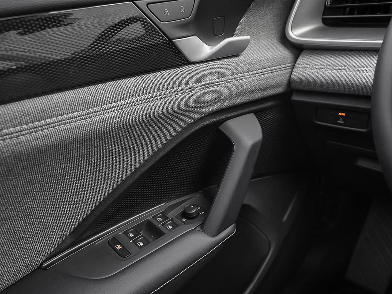 2026 Volkswagen Tiguan Trendline 4Motion Photo