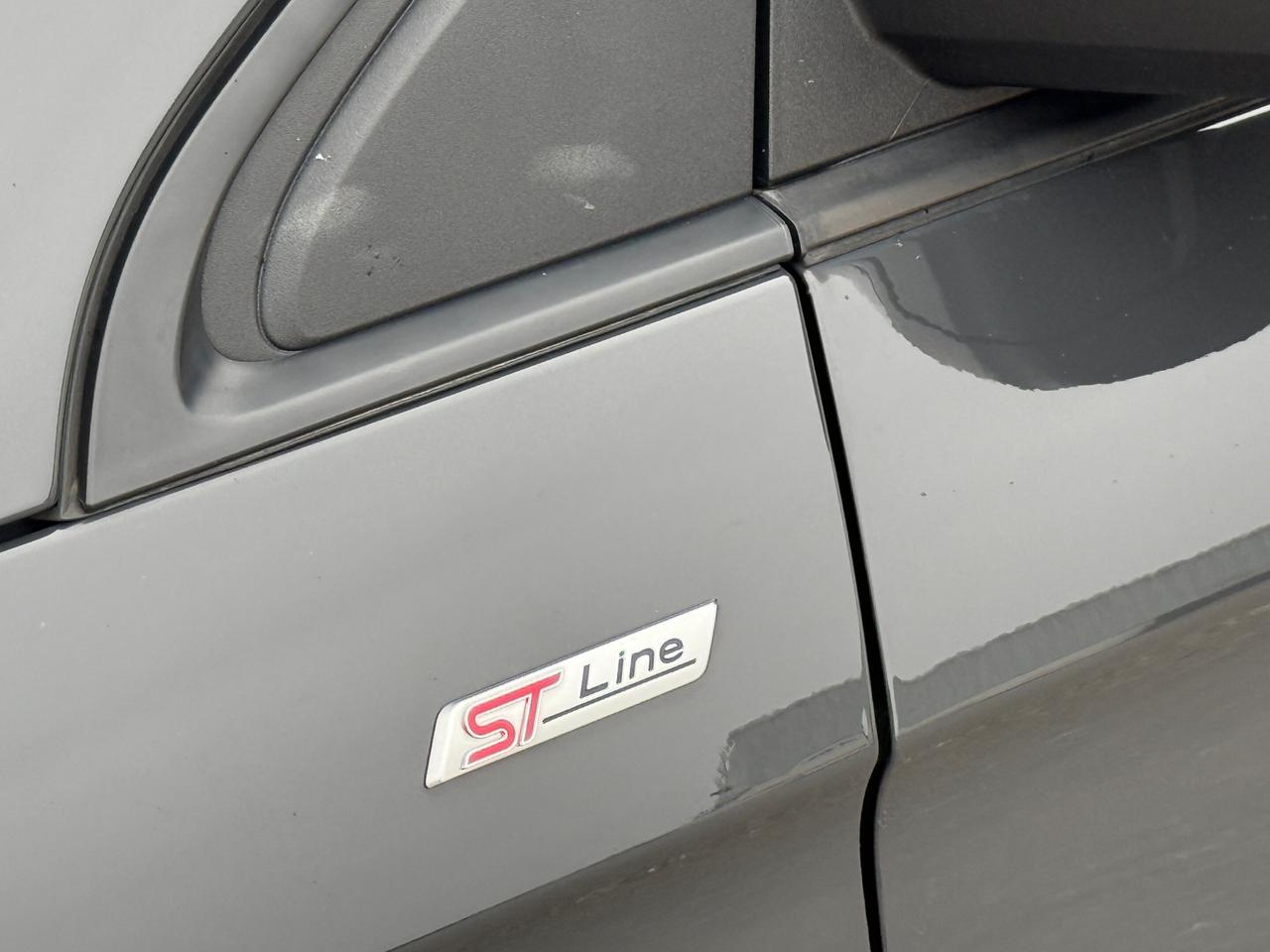 2021 Ford Edge ST-LINE   AWD   PANOMARIC SUNROOF   HEATED F SEATS Photo