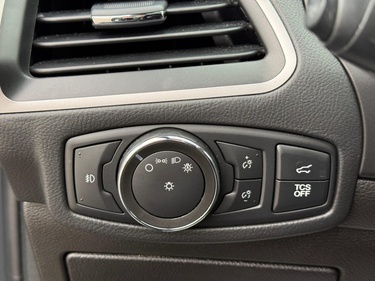 2021 Ford Edge ST-LINE   AWD   PANOMARIC SUNROOF   HEATED F SEATS Photo