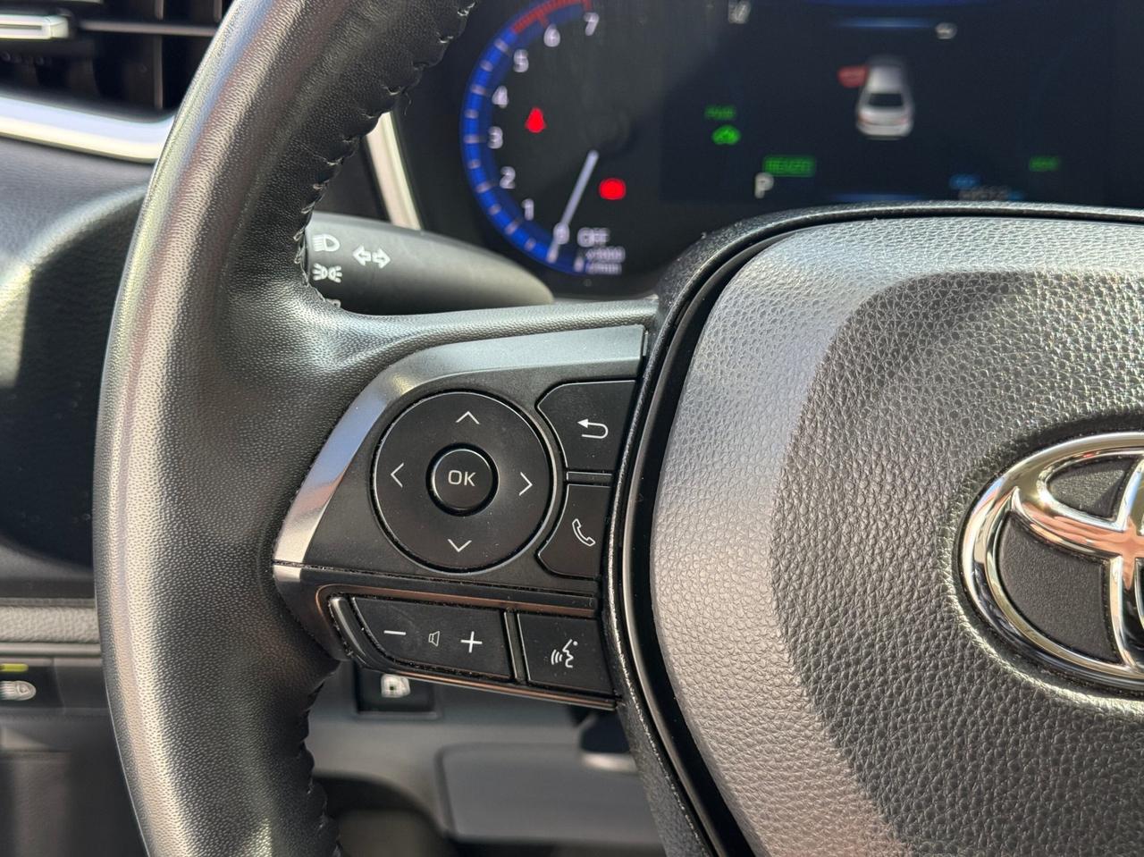 2022 Toyota Corolla Hybrid PREMIUM   HYBRID   NO ACCIDENT   APPLE CAR PLAY Photo