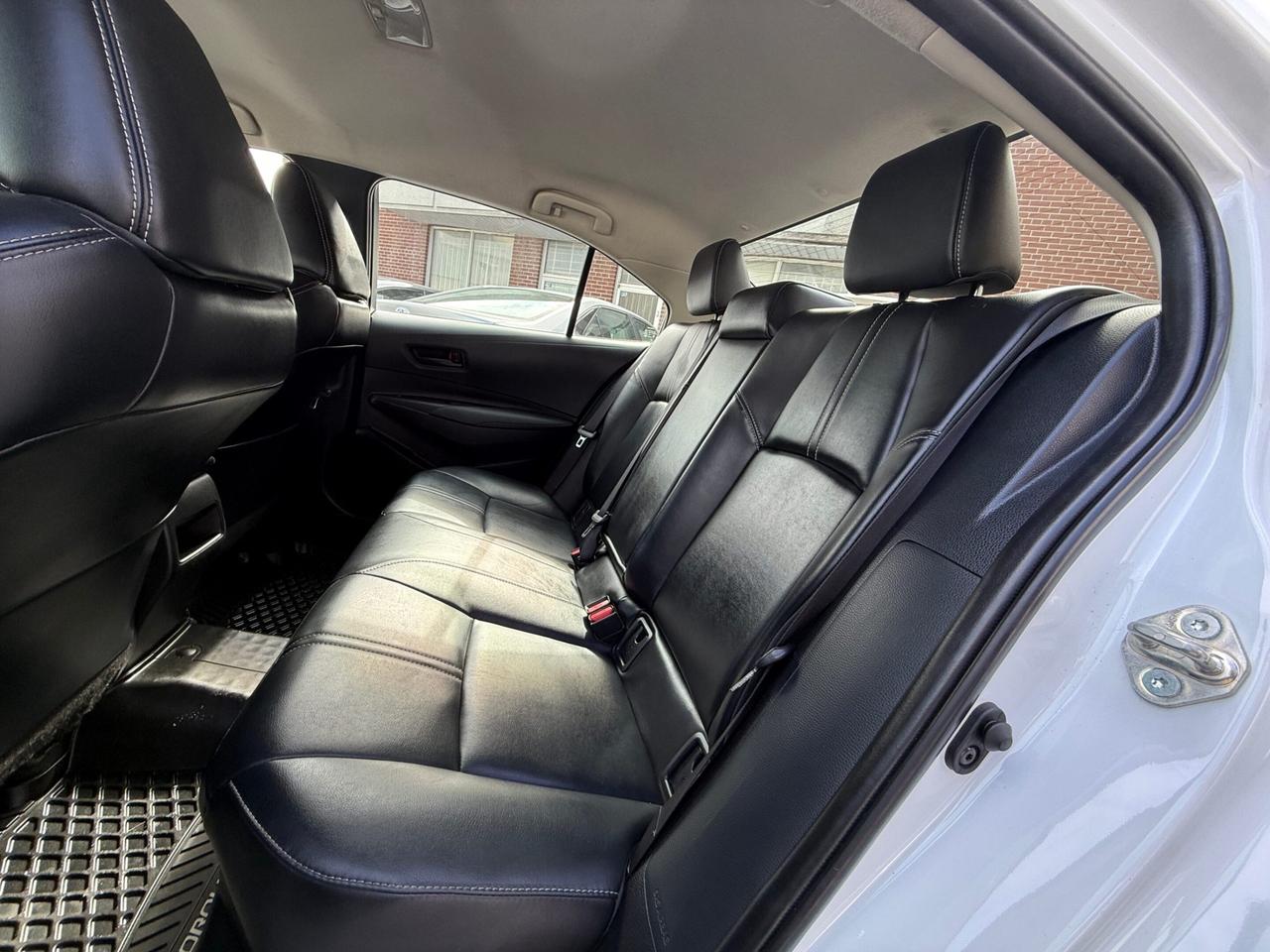 2022 Toyota Corolla Hybrid PREMIUM   HYBRID   NO ACCIDENT   APPLE CAR PLAY Photo