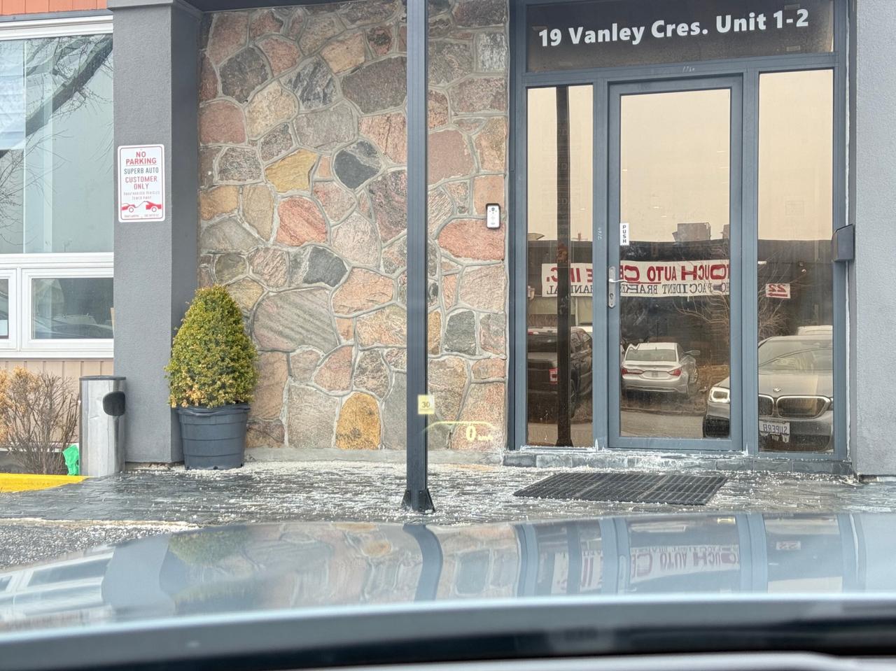 2019 BMW 5-Series Hybrid 530e  M SPORT   ENHANCED    IPERFORMANCE   PLUG-IN Photo