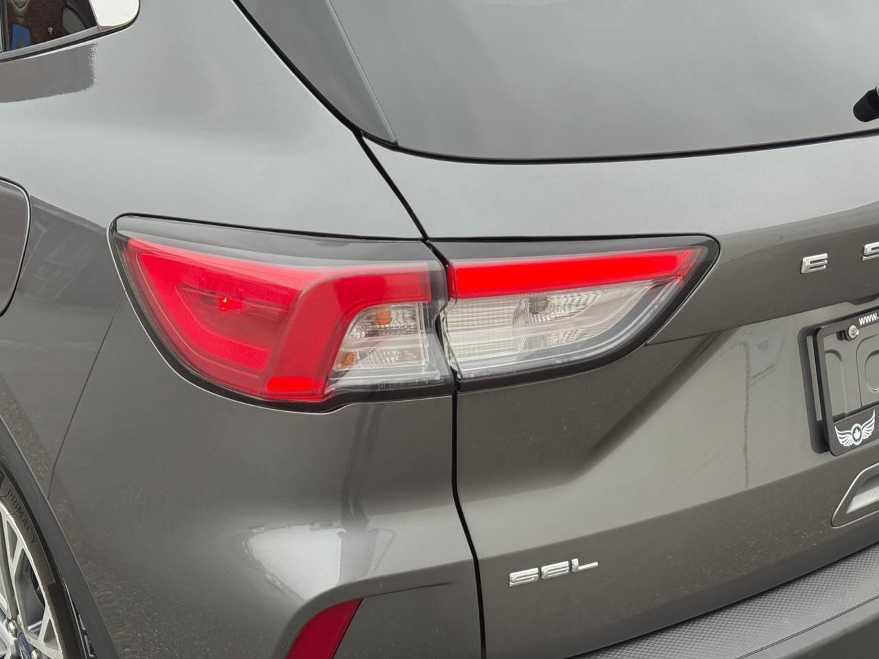 2021 Ford Escape SEL   AWD   HYBRID   NO ACCIDENT   ONE OWNER Photo