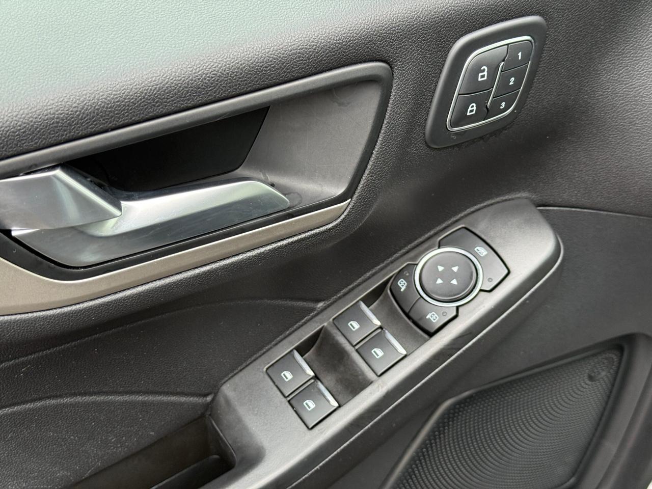 2021 Ford Escape SEL   AWD   HYBRID   NO ACCIDENT   ONE OWNER Photo