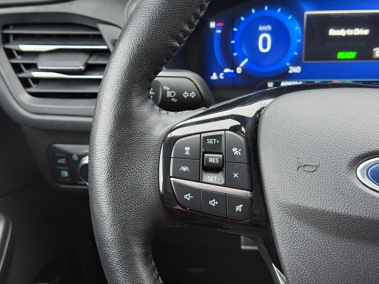 2021 Ford Escape SEL   AWD   HYBRID   NO ACCIDENT   ONE OWNER Photo