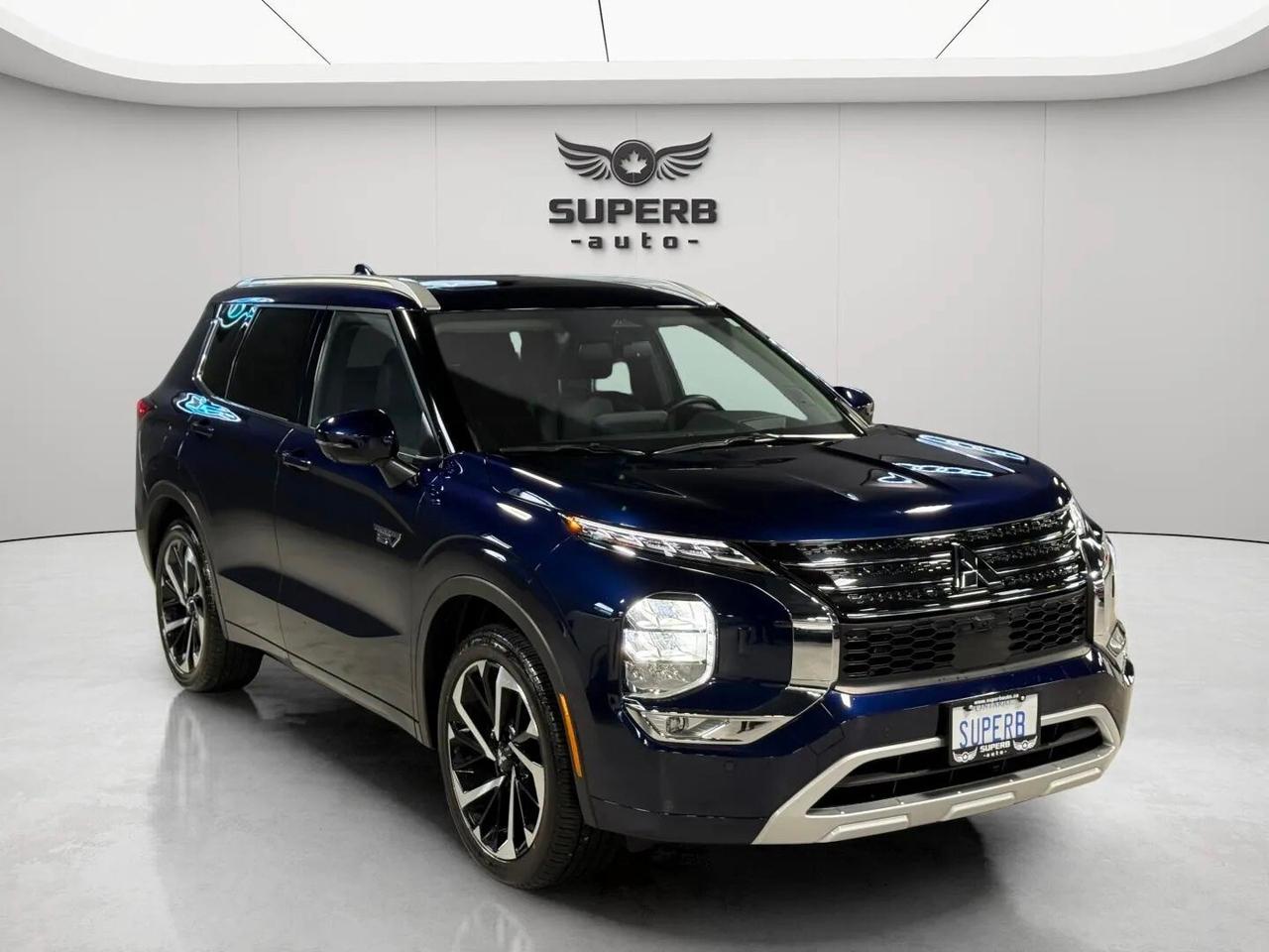 2024 Mitsubishi Outlander GT   S-AWC   ONE OWNER   NO ACCIDENT   BOSE SOUND Photo