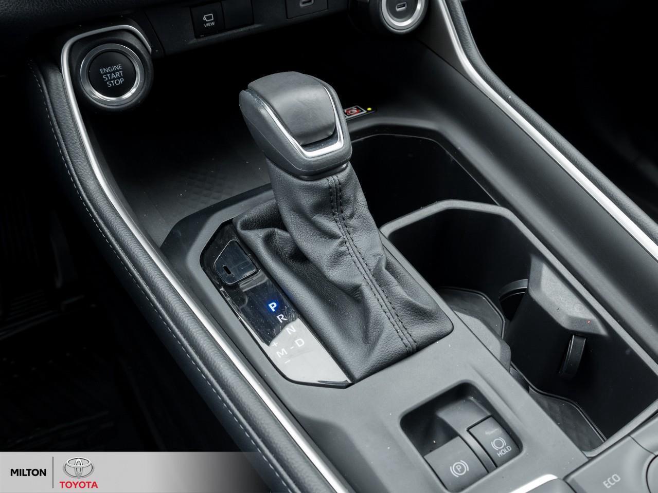 2025 Toyota Grand Highlander LEATHER HEATED STEERING PANORAMIC SUNROOF JBL SOUN Photo