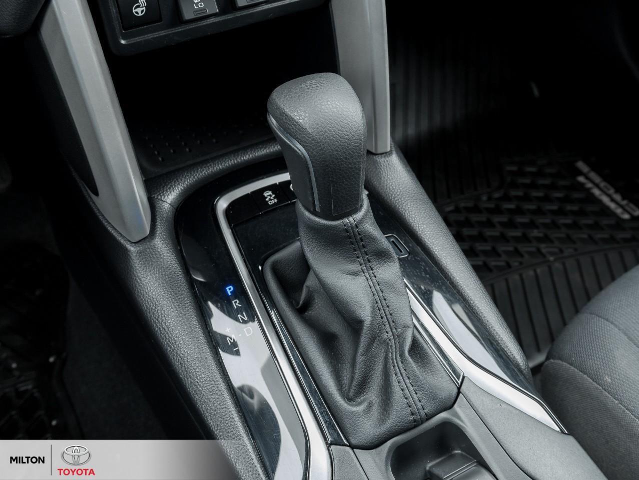 2024 Toyota Corolla Cross 8 MULTIMEDIA WIRELESS CARPLAY ANDROID AUTO HEATED Photo