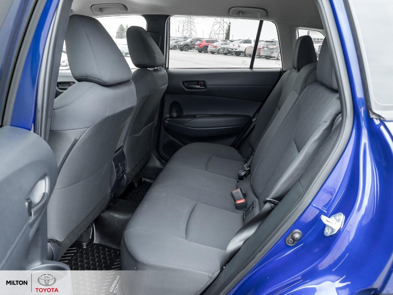 2024 Toyota Corolla Cross 8 MULTIMEDIA WIRELESS CARPLAY ANDROID AUTO HEATED Photo