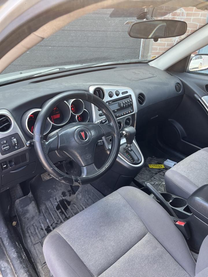 2003 Pontiac Vibe Wgn FWD power windows,locks ac auto Photo