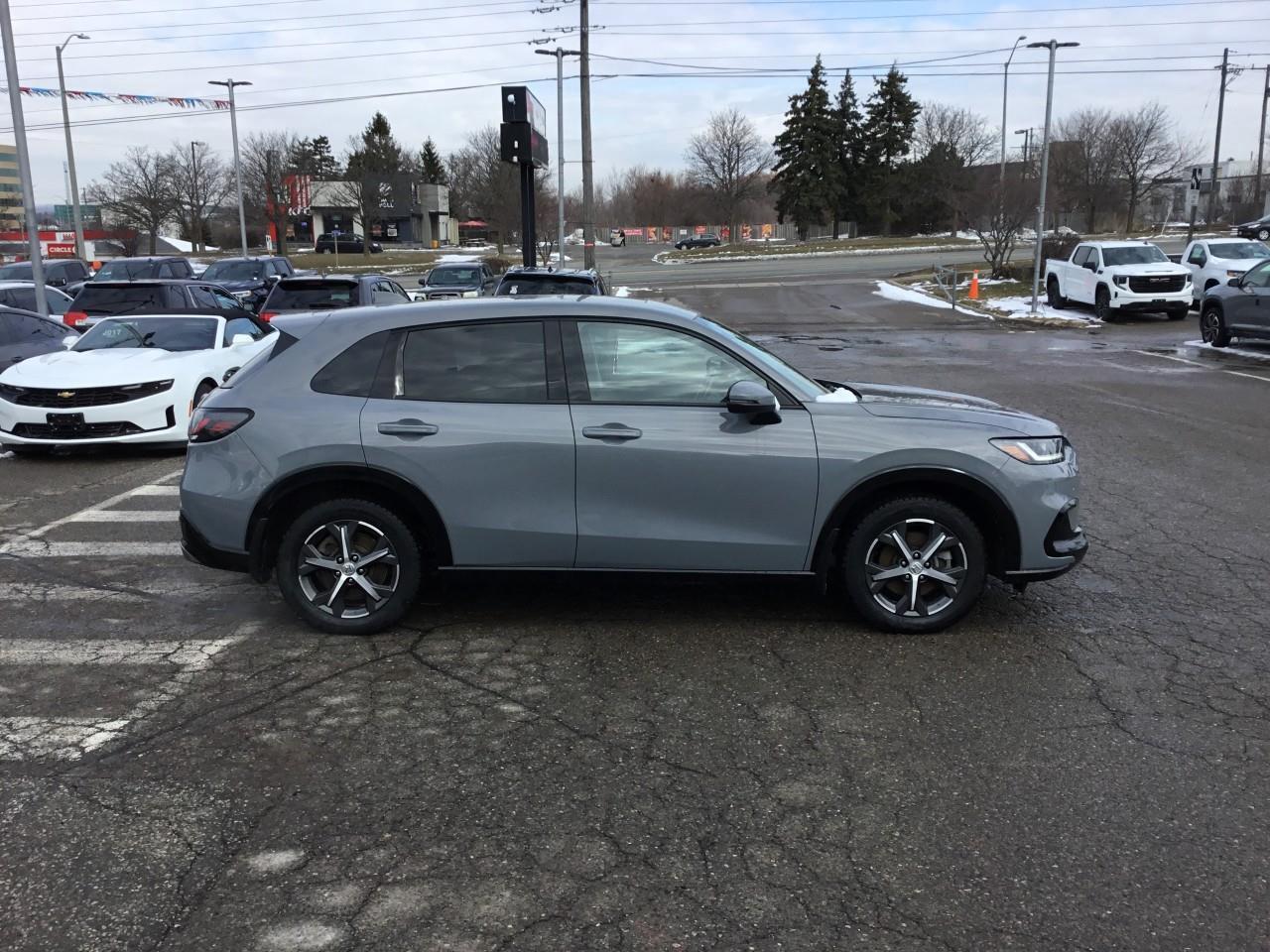 2023 Honda HR-V EX-L NAVI Photo